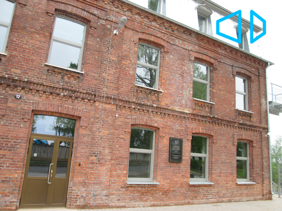 Puitalumiiniumaknad, Valga